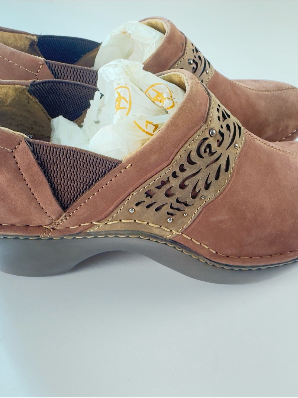 Ariat Women's Brown Suede Slip-On Clog with Laser-Cut Accent - Picture 4 of 9